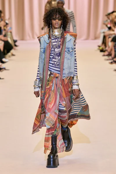 Look 5